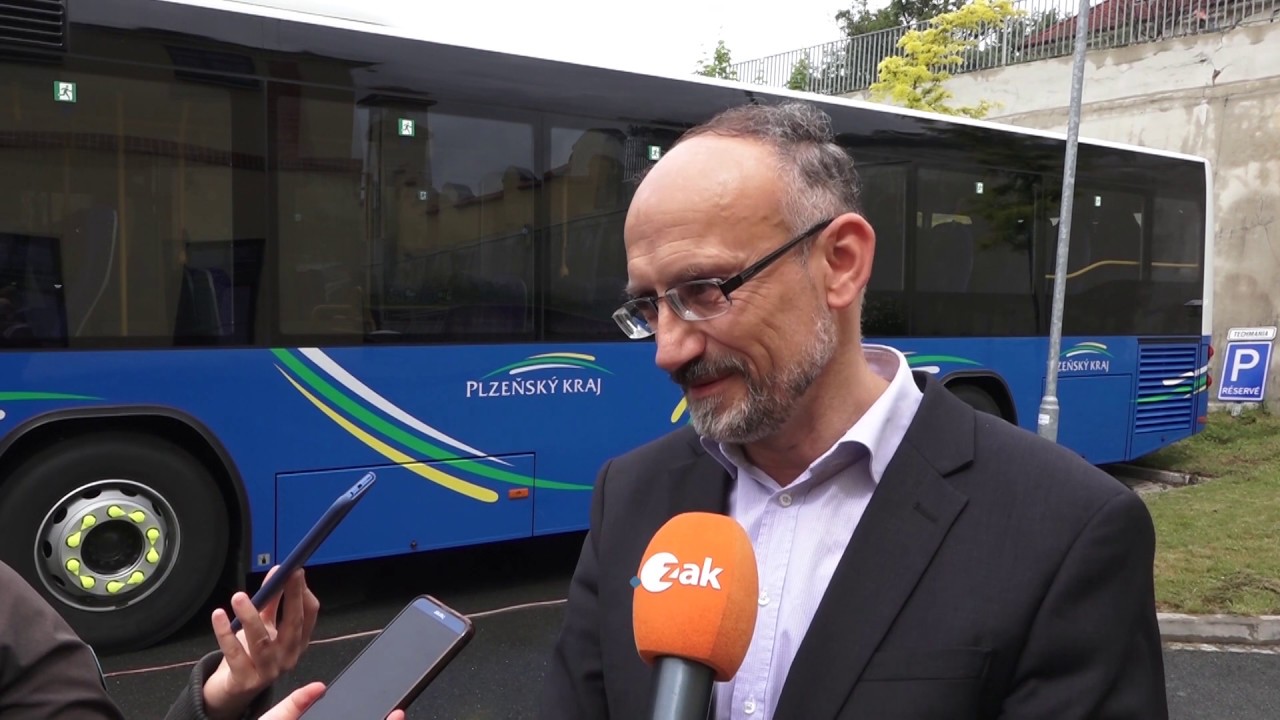 DOPRAVA: Autobusem za 12 Kč, začíná revoluce v dopravě