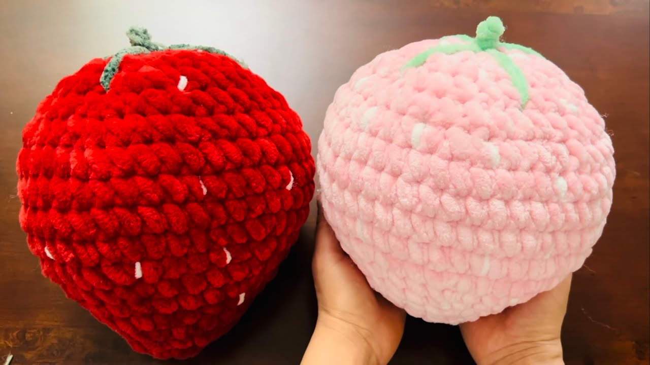 Como tejer a crochet unas fresas🍓 tejidos para principiantes🤗amigurumi super fácil de hacer