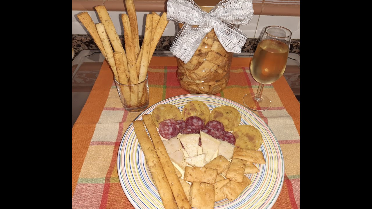 Regañas y palitos de pan caseros!! Ideales para el aperitivo!!