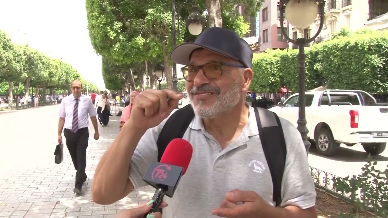 50 عام في ألمانيا وين نروح يعرضوني كان بأفرح بيا وإقسم معايا ... يطمعوا حتى في حكة قهوة.. قهرونا!
