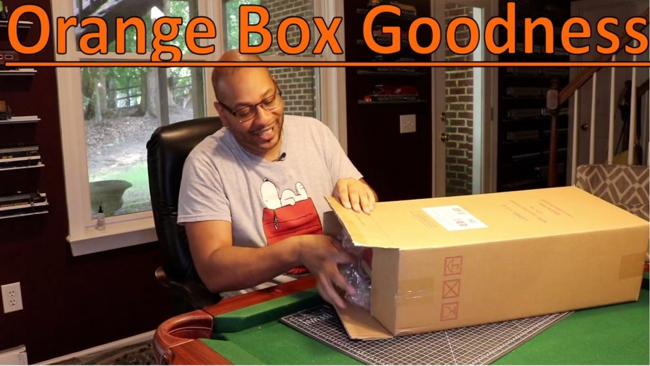 Unboxing The New Lionel Brass Hybrid Challenger!!!