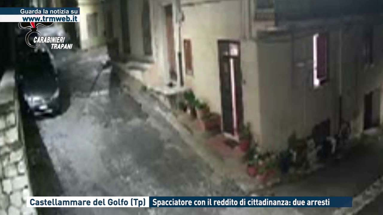 CASTELLAMMARE DEL GOLFO (TP) - SPACCIATORE CON IL REDDITO DI CITTADINANZA: DUE ARRESTI