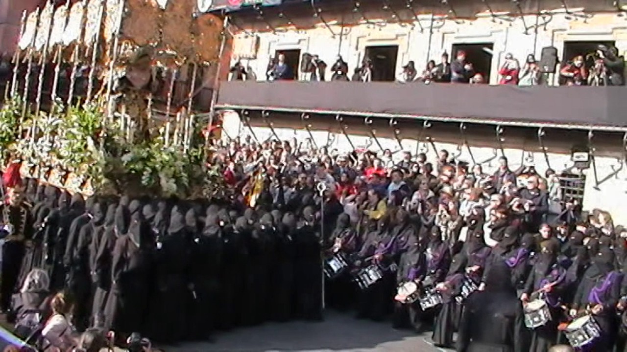 El Encuentro  AM  JHS  La Dolorosa, Orando al Cielo
