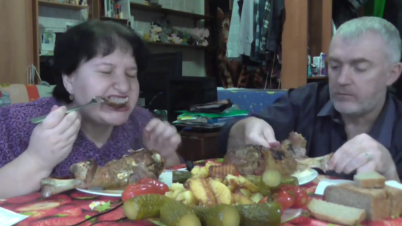 MUKBANG RUSSIA|РУЛЬКА ИНДЕЙКИ,ЖАРЕННАЯ КАРТОШКА и СОЛЁНОСТИ|немного ASMR | 먹방|ДОМАШНЯЯ ЕДА