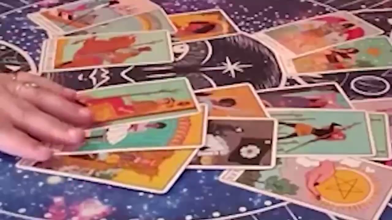 БЛИЗНЕЦЫ, вы сошли с ума, Стрельцы, если пропустите это гадание! Удивительно, как такое с вами сл...