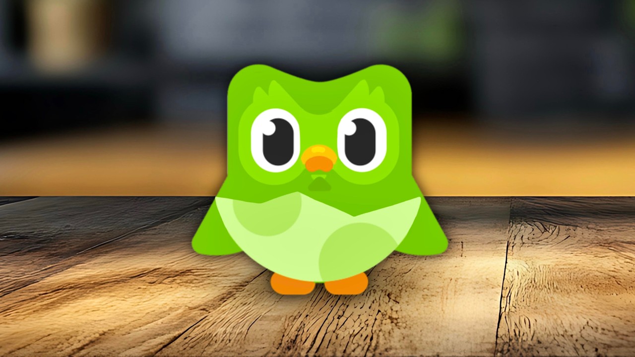 Duolingo ведёт себя как маленький ребёнок на протяжении 6 минут подряд.