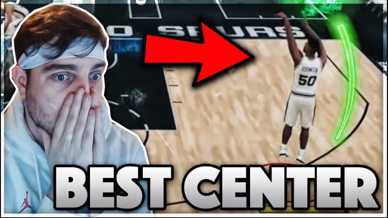 THE BEST CENTER IN NBA 2K22 MyTEAM!! GALAXY OPAL DAVID ROBINSON GAMEPLAY!!