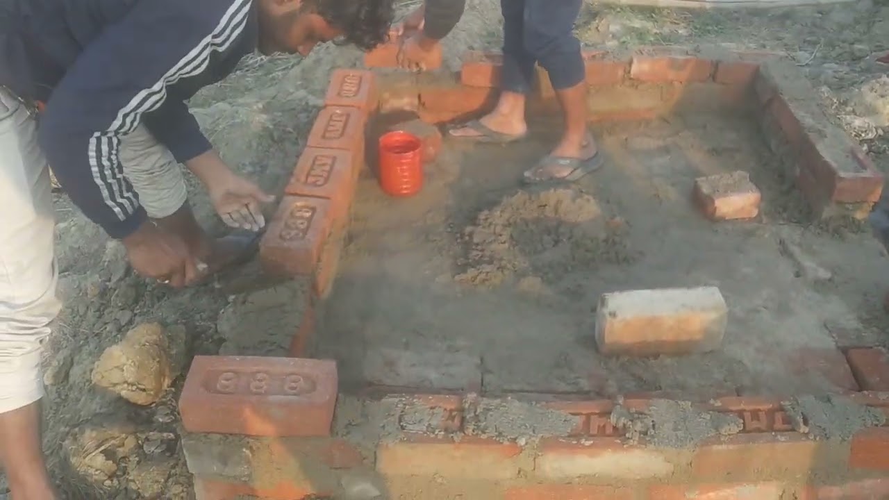 Hansh ka ghar banna suru ho gyaha👍🏻#funnyvideo #viralvideo #magahiyamagnet #magahivlog #viralshorts 