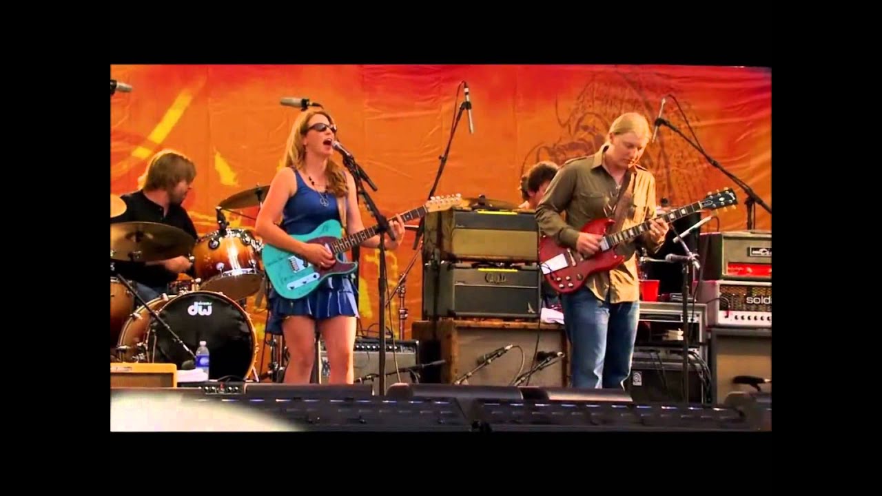 Tedeschi Trucks Band - Midnight in Harlem (Live)