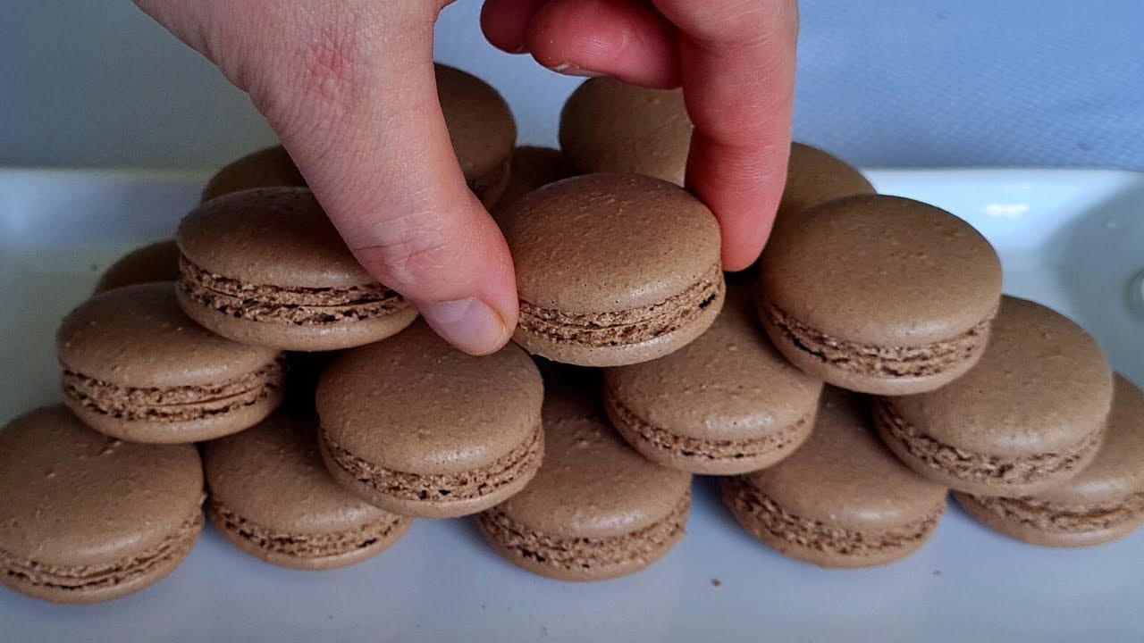 Cocoa Macaron Shells, Swiss Method, No Colouring. The Best Cocoa Macarons!