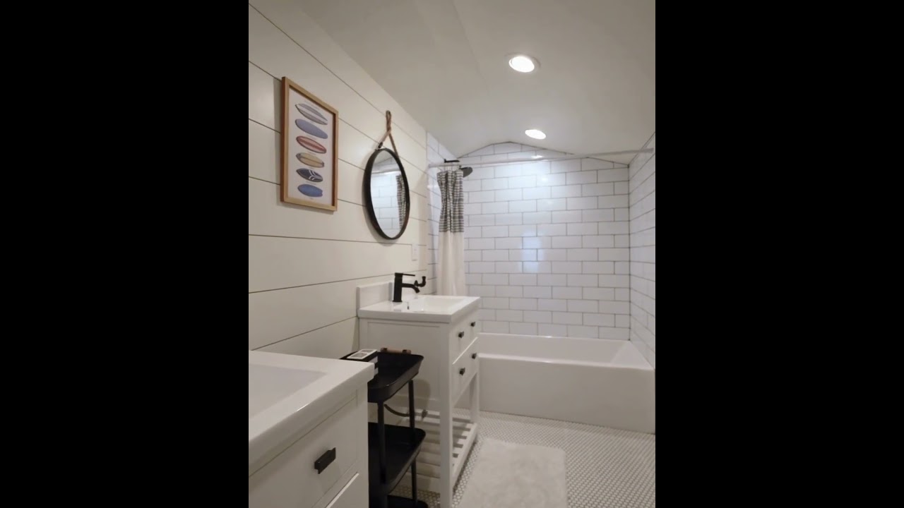 Lake Lanier Home Tour | Main-Level Living, Downsizing Home, Atlanta Suburbs
