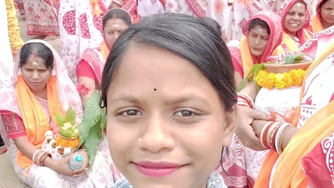 #vlog #full video #hashtags #supportme #ଆଜି ମୋ ମାମୁଁ ଘର ଗାଁ ରେ କଣ ହୋଉଛି ଦେଖିବା ଆସ 