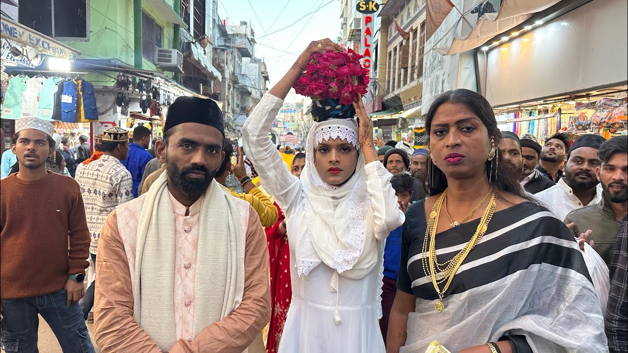 Ajmer dargah me q pesh karte h chandi ka kalash kinnar samaj ke log garib nawaz se kya nisbat h 😍👆🏻