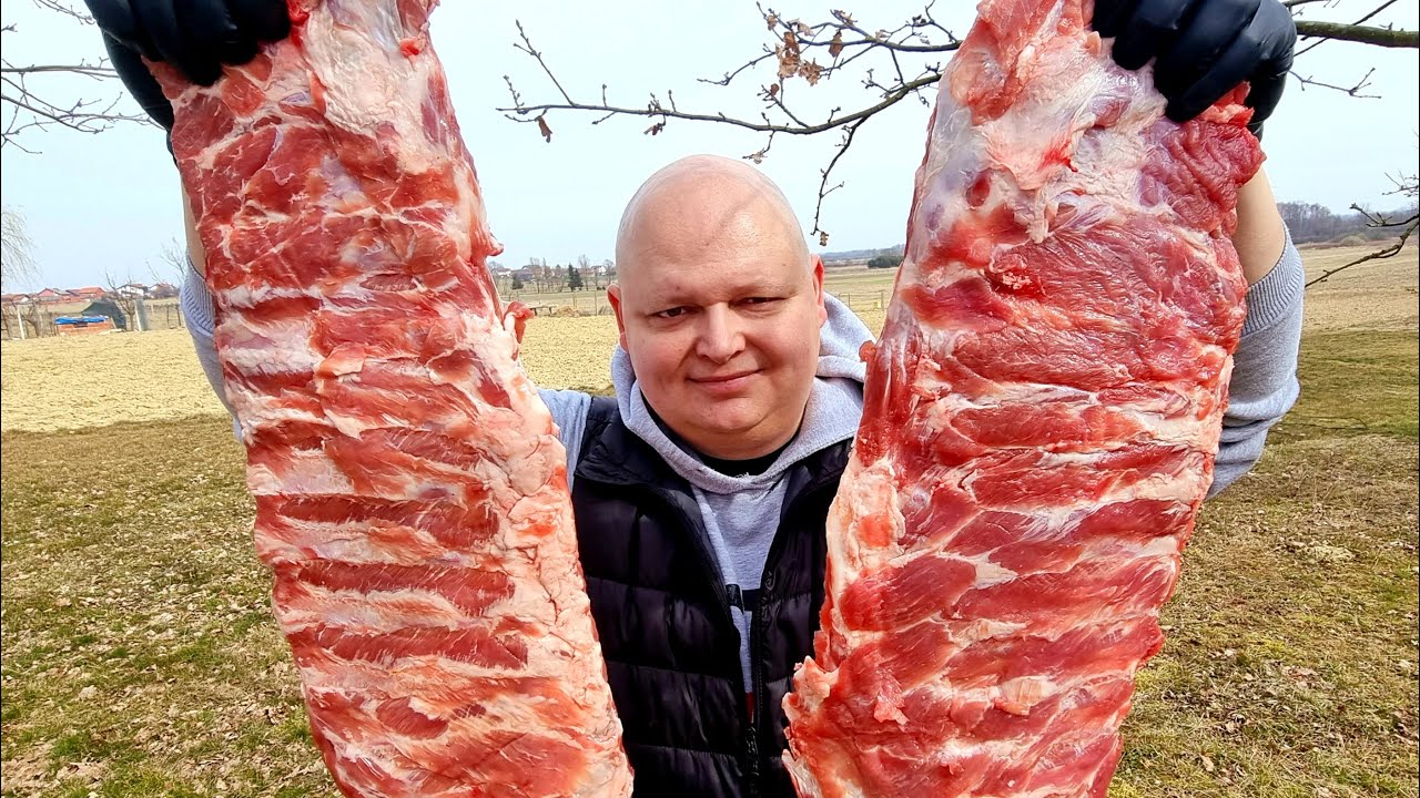 Svinjska rebarca dimljena 6 sati. Kosti same ispadaju.