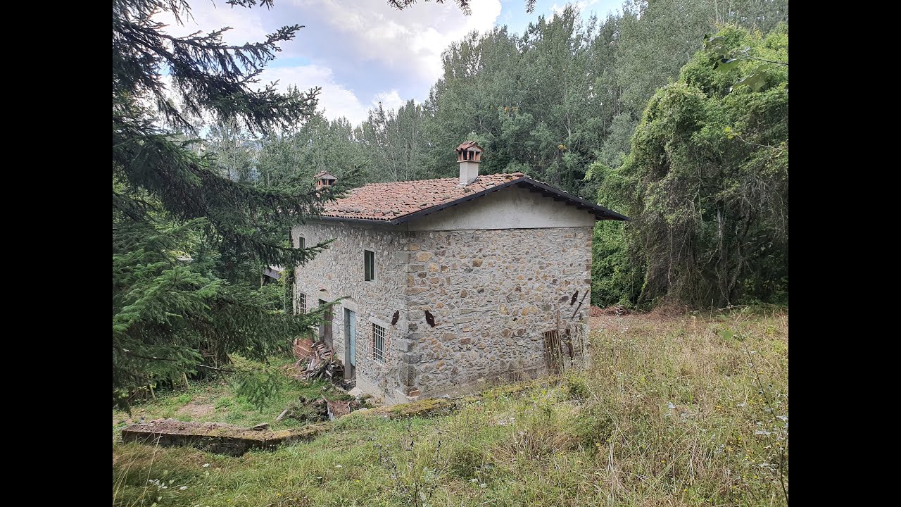 **Casale in Vendita a Castelnuovo Garfagnana - Un Angolo di Paradiso** Richiesta € 110.000,00
