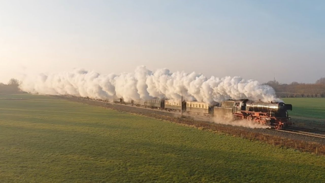 VSM Christmas Expres met ex-DB 23 071  & 23 076 Arnhem Centraal - Nijmegen 2025