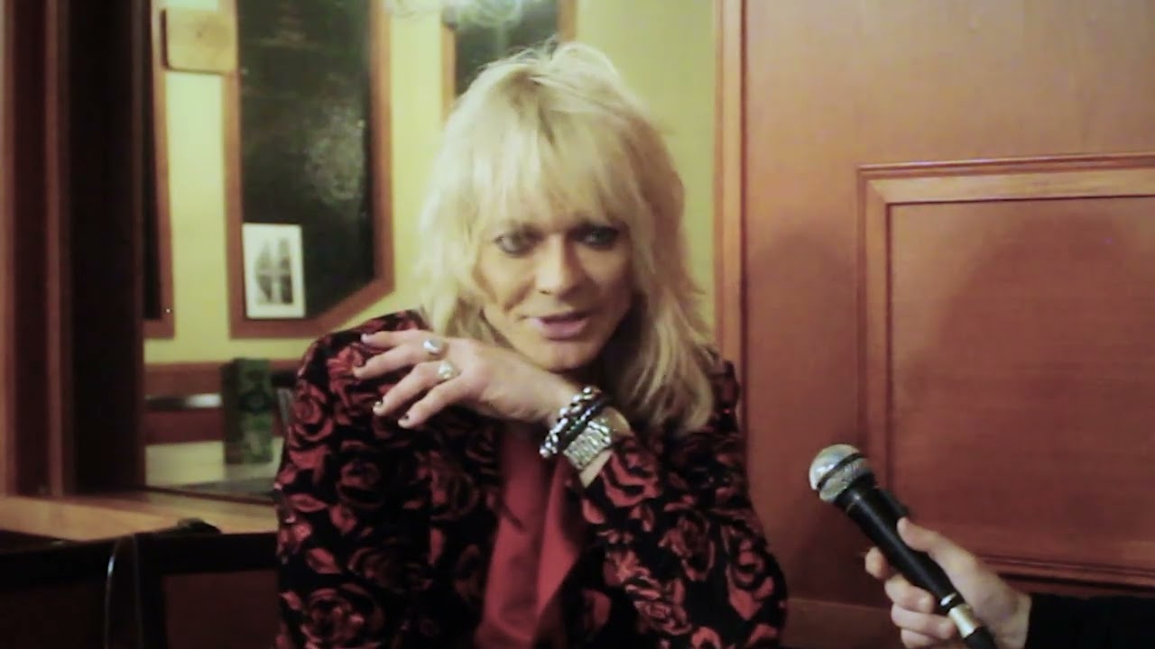 Michael Monroe haastattelussa