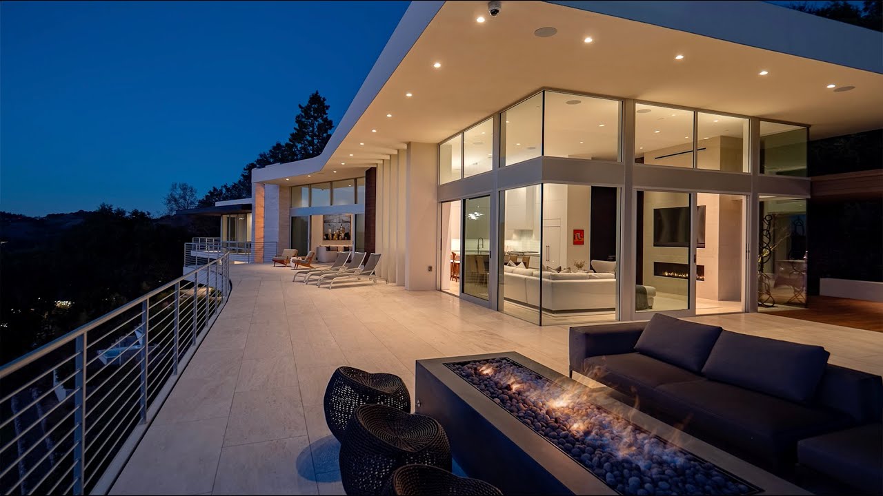 Presenting 40 Valley View Rd. Orinda, CA