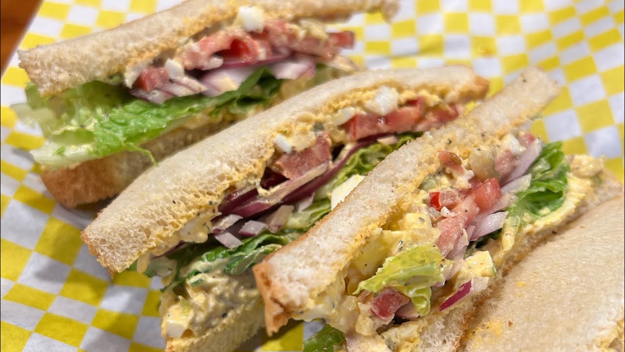 Fresh Egg Salad Sandwiches 