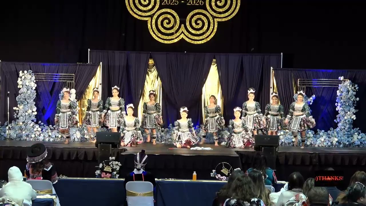 Ntxhais Hnub Qub  | Senior Dance Comp Rnd 1 | Sacramento Hmong New Year 2025-2026 