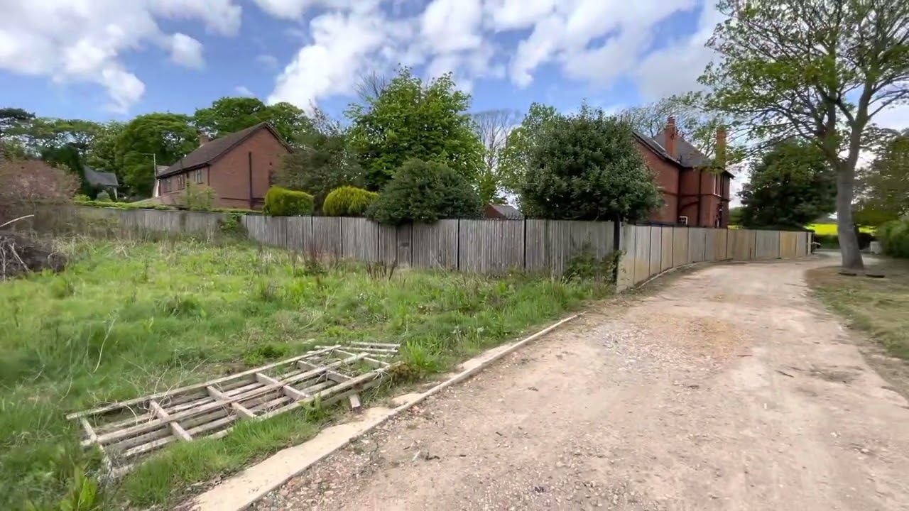 BUILDING PLOT REAR OF 2 AYLESBY LANE HEALING
