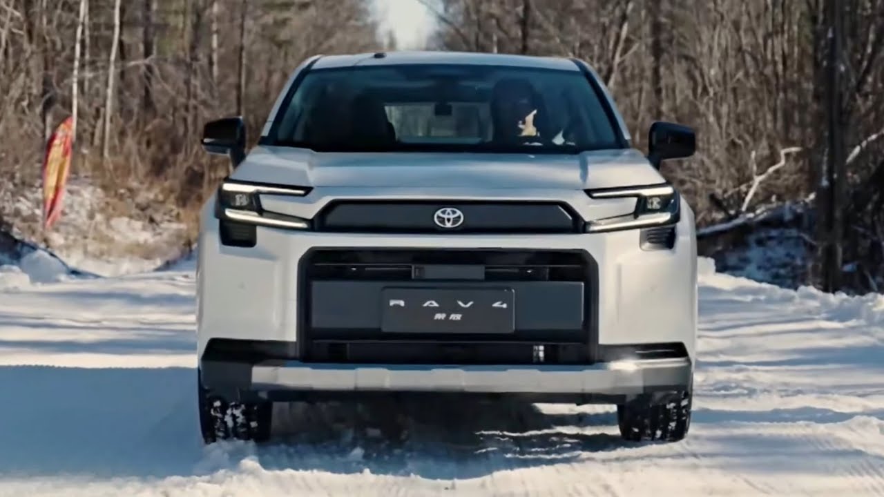 NEW Toyota RAV4 (2026) &ndash; OFF-ROAD Challenges: Snow, Mud & Water