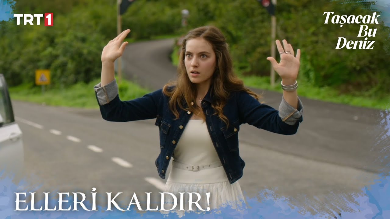 Esme ve Eleni karşılaşıyor - Taşacak Bu Deniz 1. Bölüm @trt1