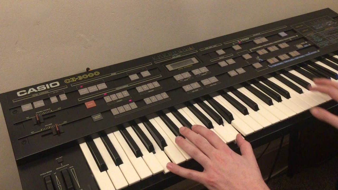 Casio - CZ-3000 - Digital Synthesizer - Demo - Midiverse - TV