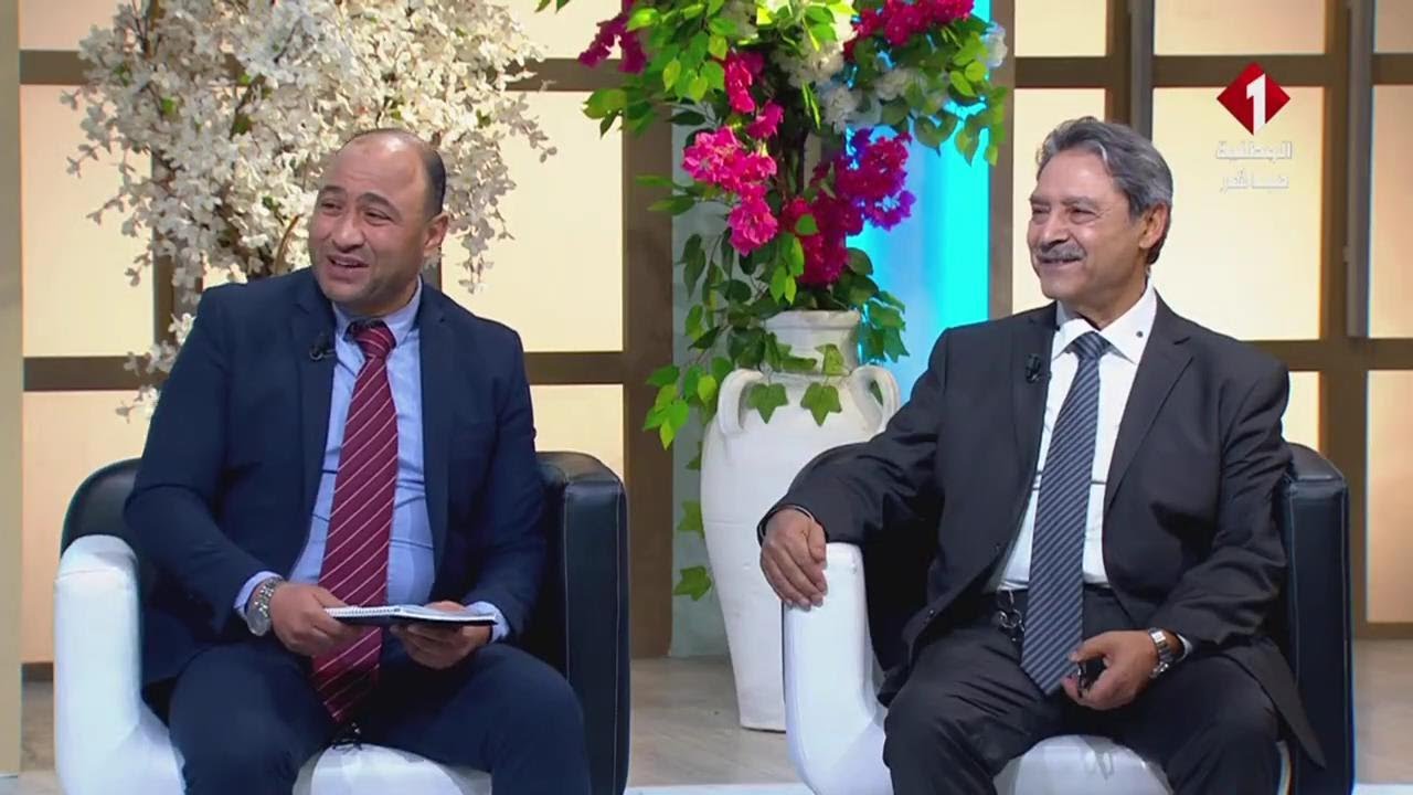 مختار التوكابري رئيس الجامعة عمر الهميسي نائب رئيس الجامعة التونسية لكرة الطاولة