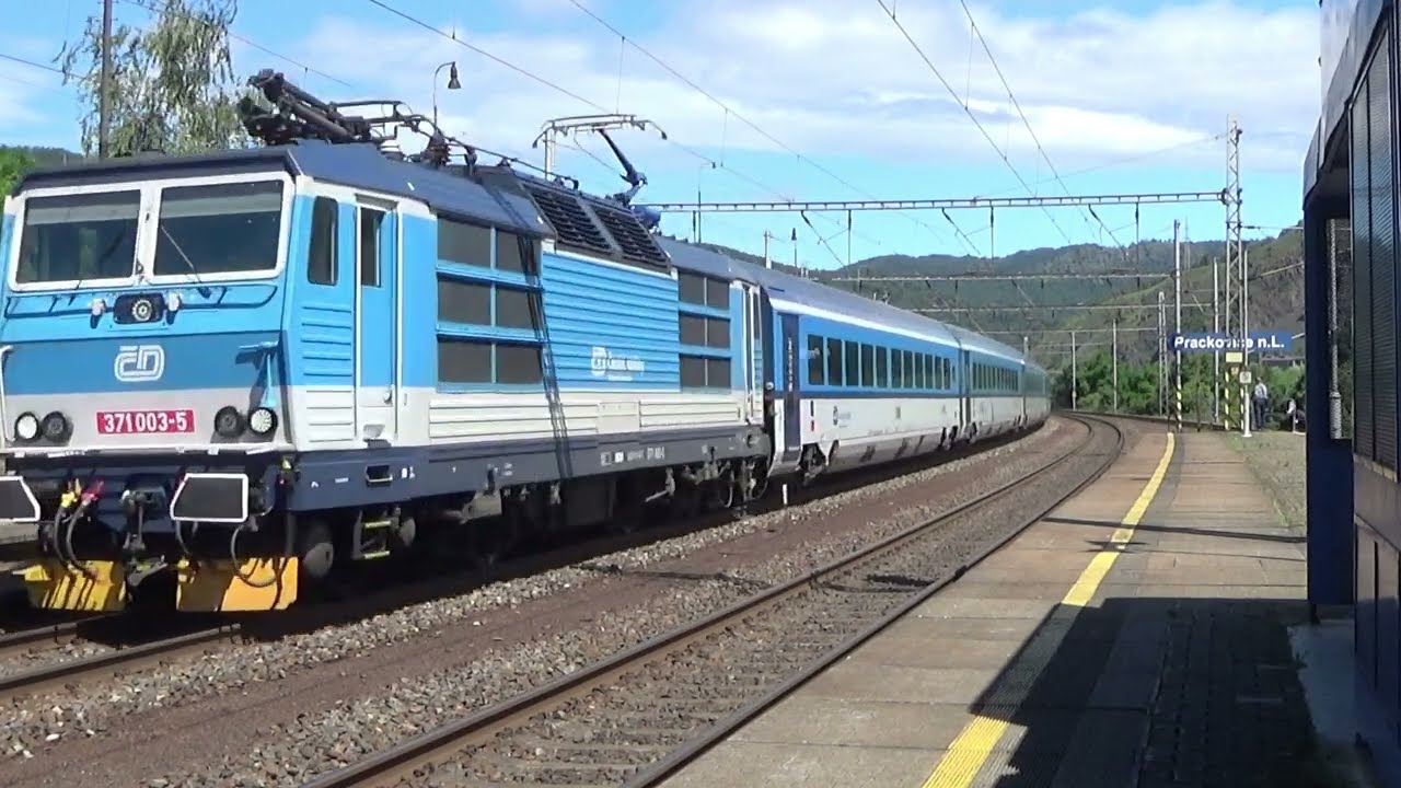 Konec provozu lokomotiv 151, 371 a konec lokomotiv 163, 210, 242 a 263 u ČD