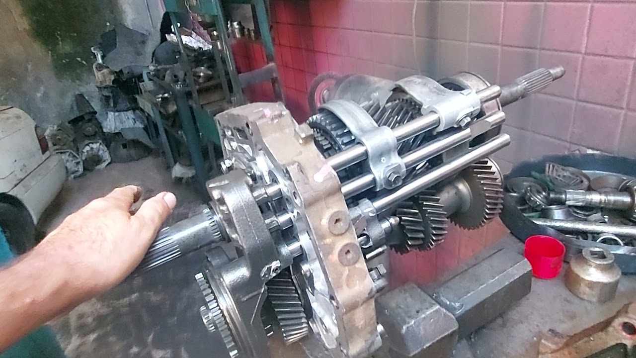desmontar caixa de marcha da hilux e triton, macetes
