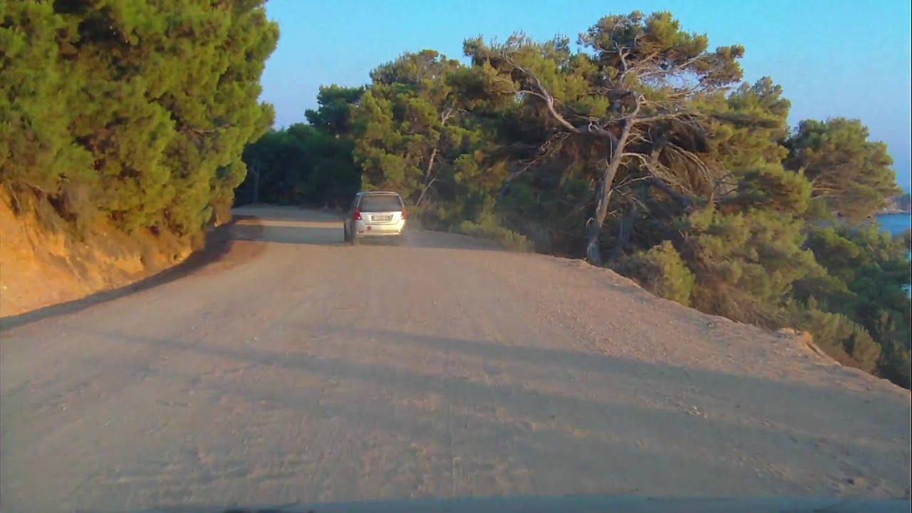 Skiathos - driving from Mandraki beach to Koukounaries 2010-08-02