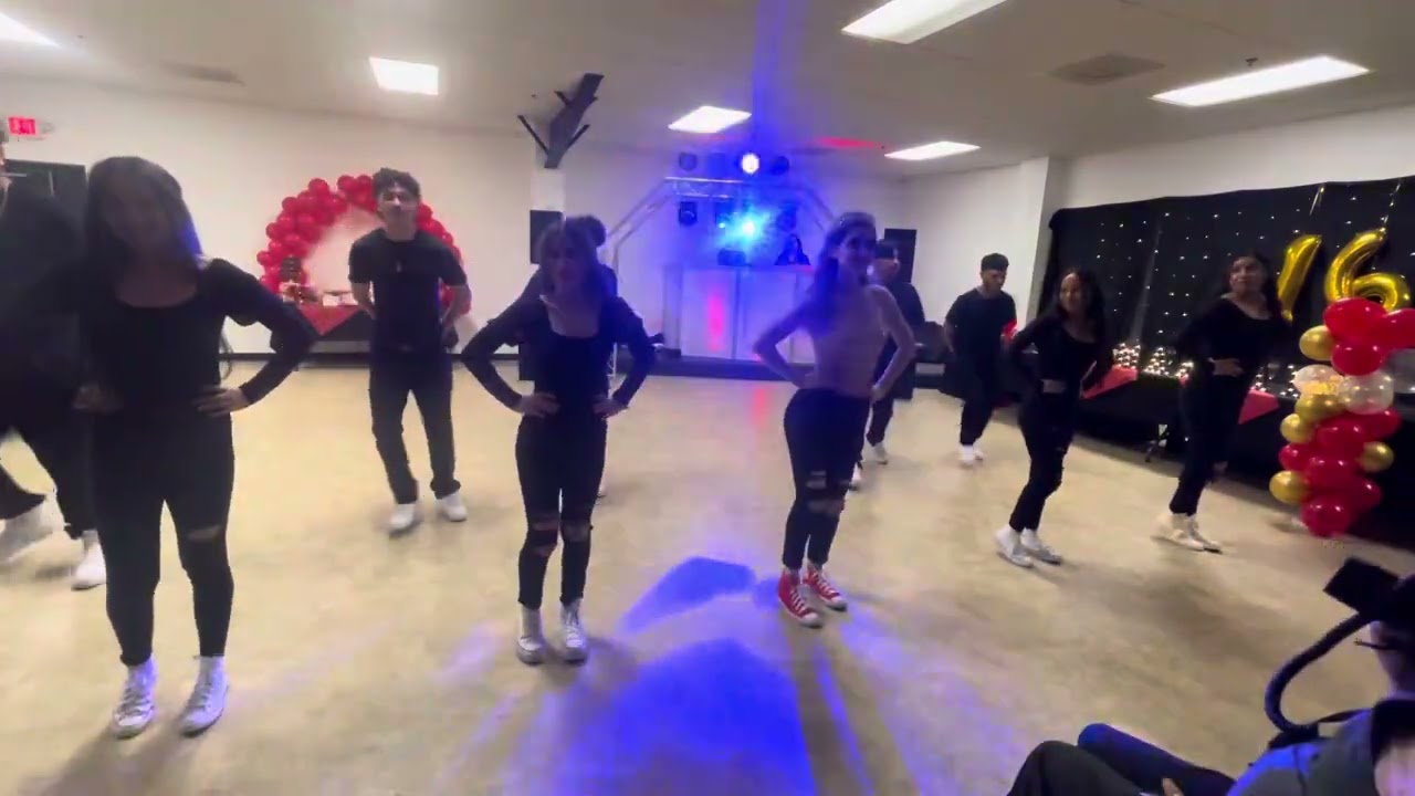 Mariah’s Sweet 16 Surprise Dance #quinceañera #choreography #aurora #surprisedance #quince
