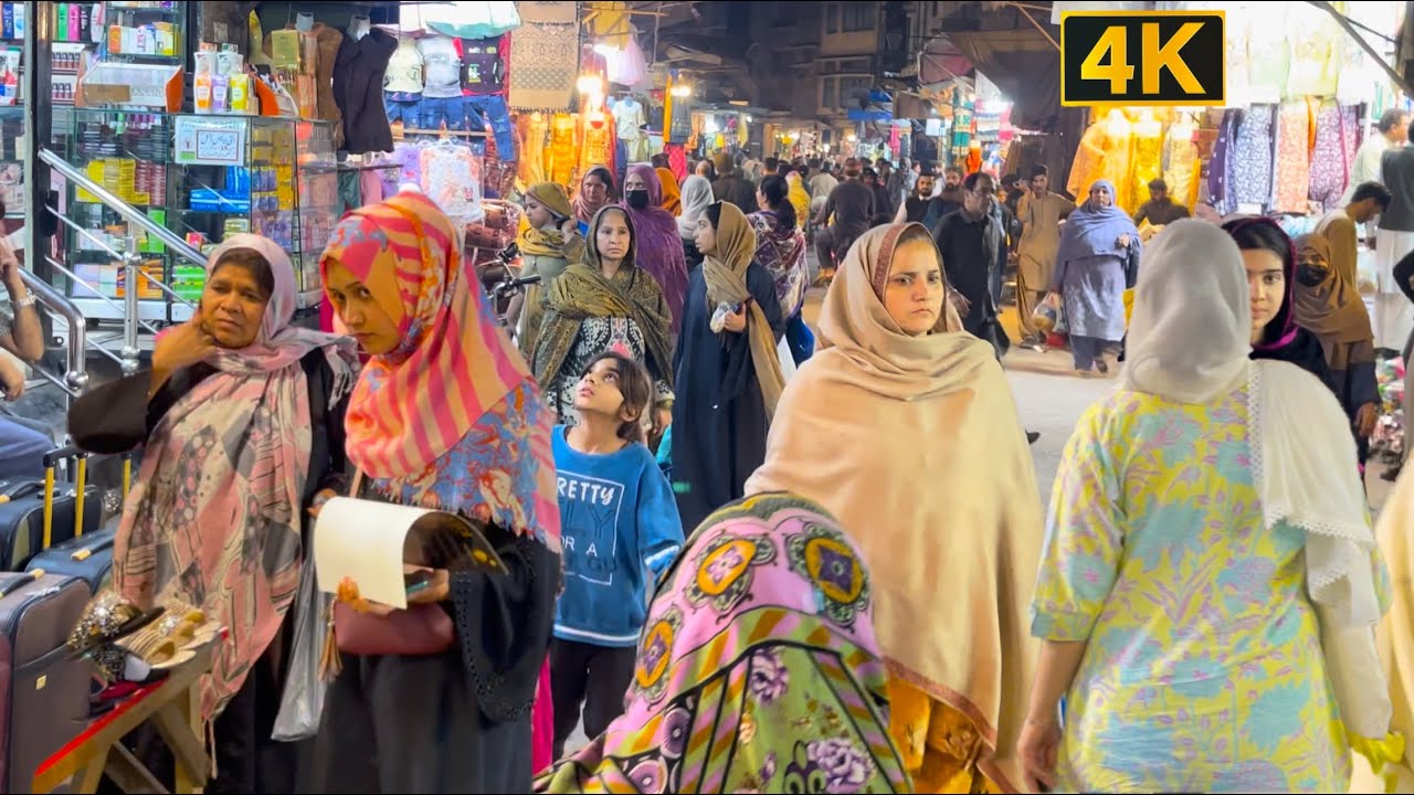 Lahore 🇵🇰 Eid Shopping Rush 2026 | Walking Through Iconic Streets in 4K