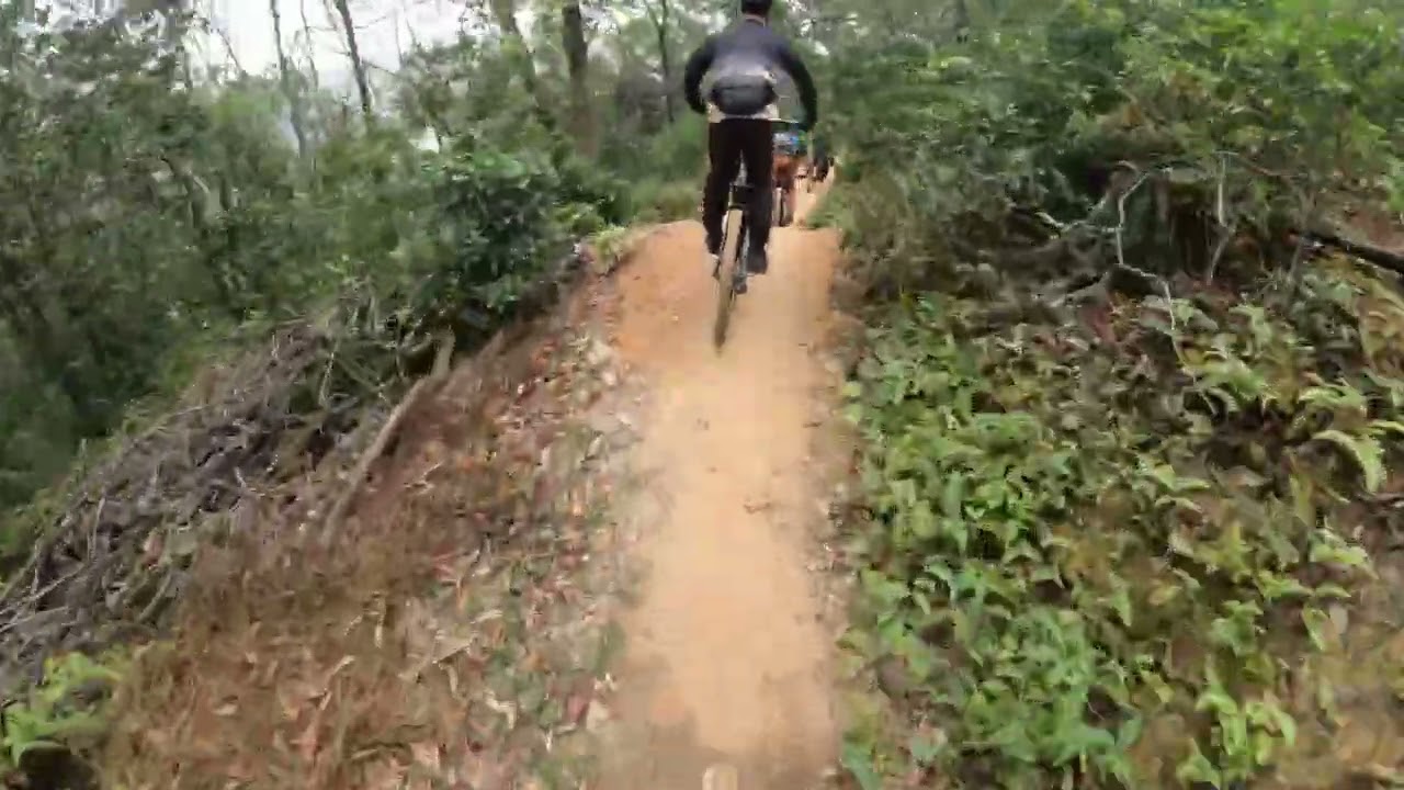 梅窩硬架Bike park追生果佬Kennily