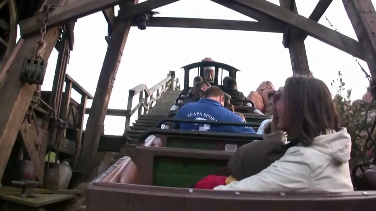 Big Thunder Mountain (Train de la mine) Disneyland Paris (complete tour HD)