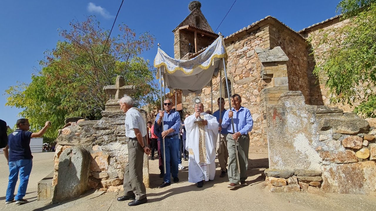 Procesión Sacramental en Micereces de Tera 2022 4K
