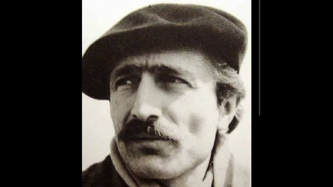 Özdemir Asaf Gelsende Bir Gelmesende Bir