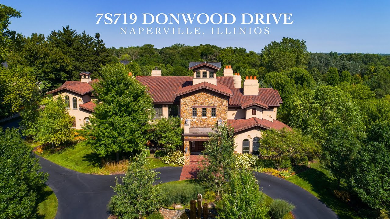 7S719 Donwood Dr, Naperville, IL 60540