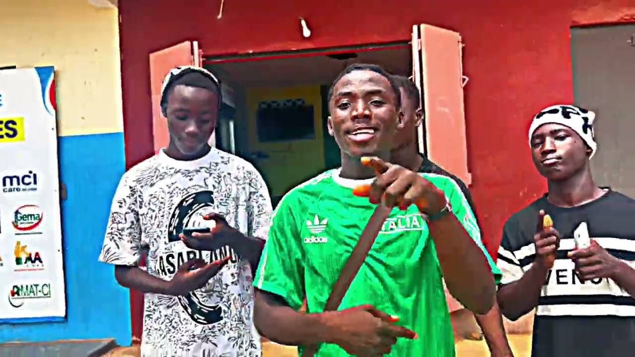 MASHI MARO_-_PALAPALA👸💎💐😍_clip_officiel_