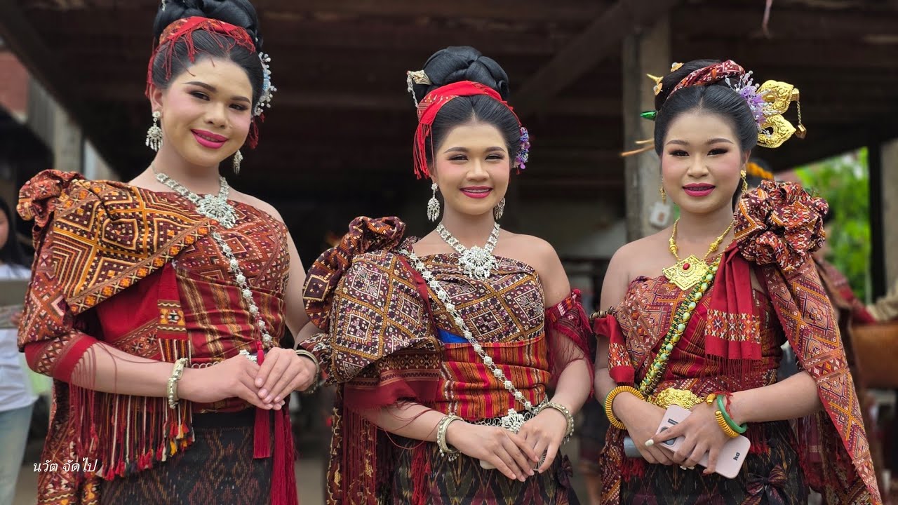#4k #ส่อง #สาวผู้ไท #บุญบั้งไฟ  #บ้านโพน #อำเภอคำม่วง #จังหวัดกาฬสินธุ์