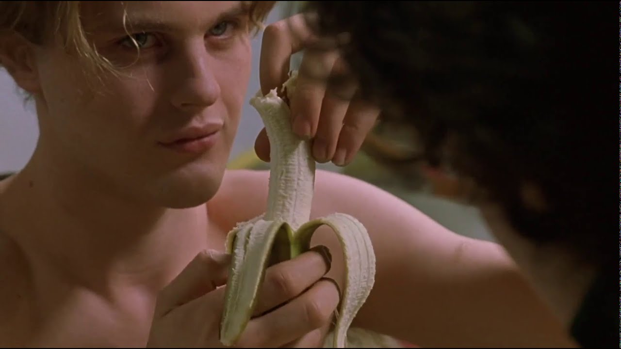 The Dreamers (2003) - Banana Scene