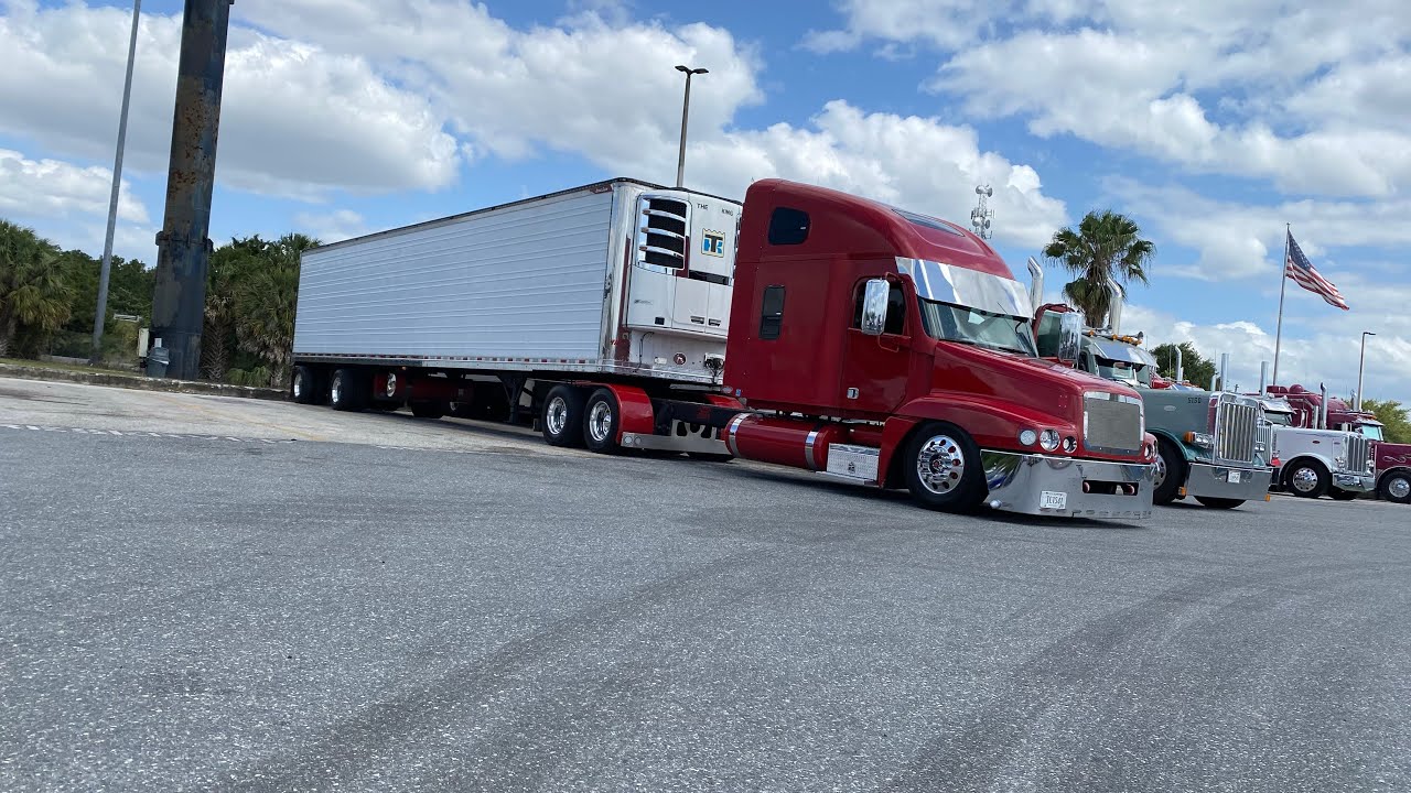 Freightliner century with a 298 Wheelbase