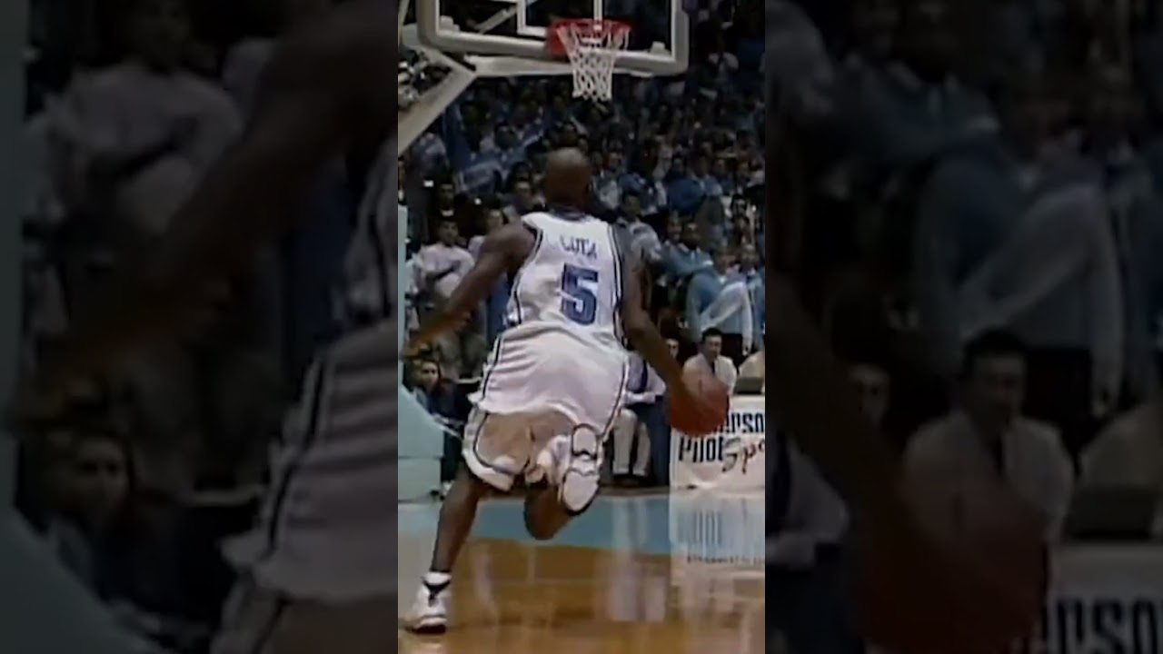 The greatest dunk that never was 😧 #vincecarter #unctarheels #uncbasketball  #accbasketball #ncaambb