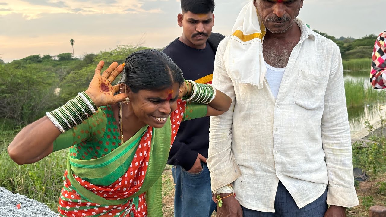 Putta bangaram ||uddamarri village ||shiva sathi sigam ||ఎల్లమ్మ పుట్ట పూజ