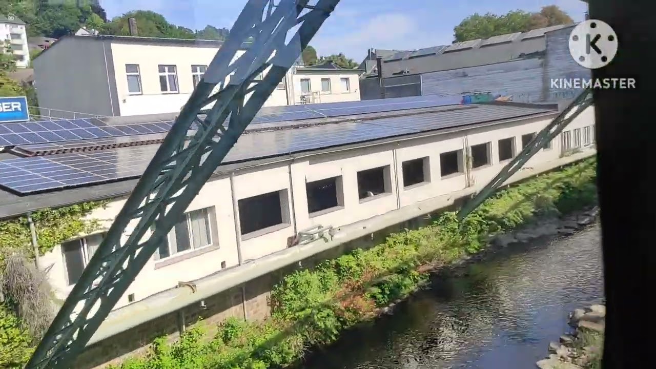 Wuppertal مدينة القطارات المعلقة 