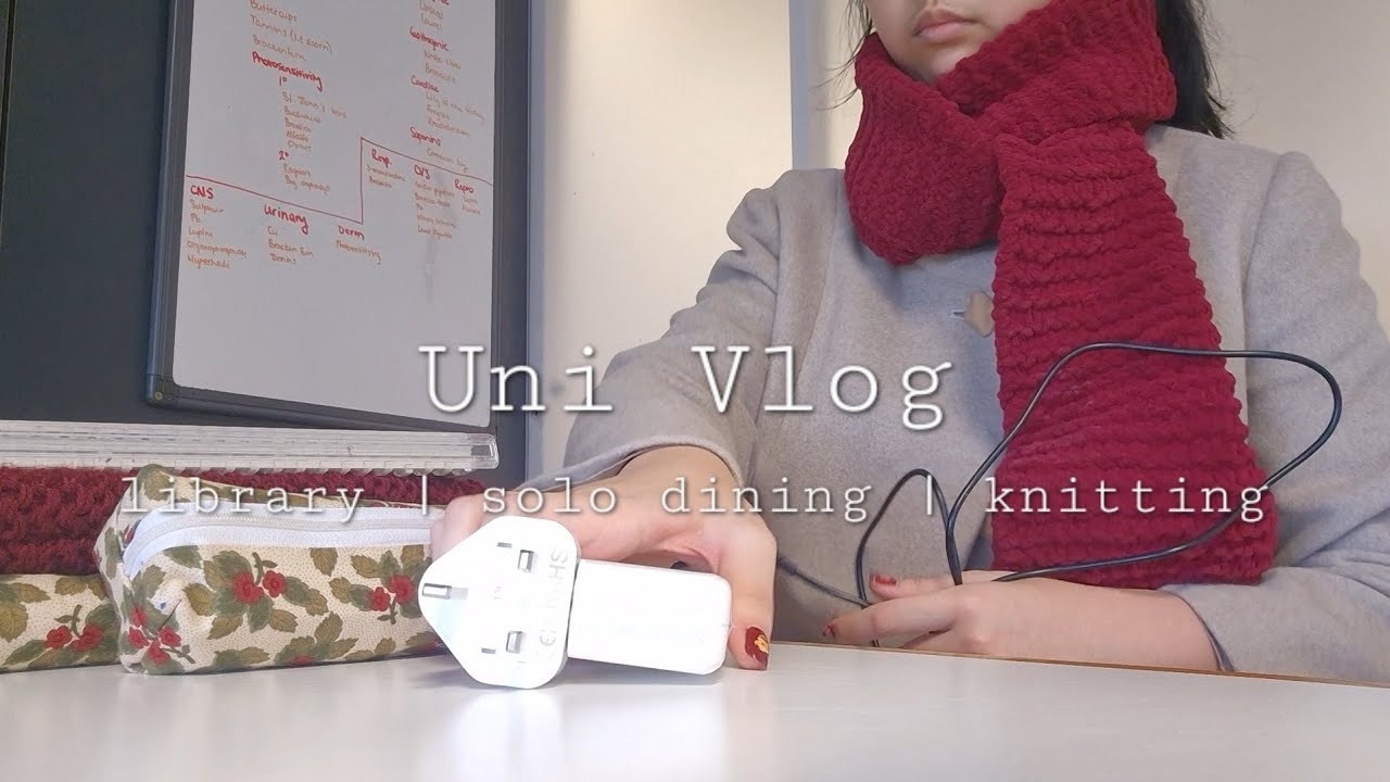 Uni Vlog #2 | library | solo dining | bougie restaurant | knitting scarf 🧧🧧