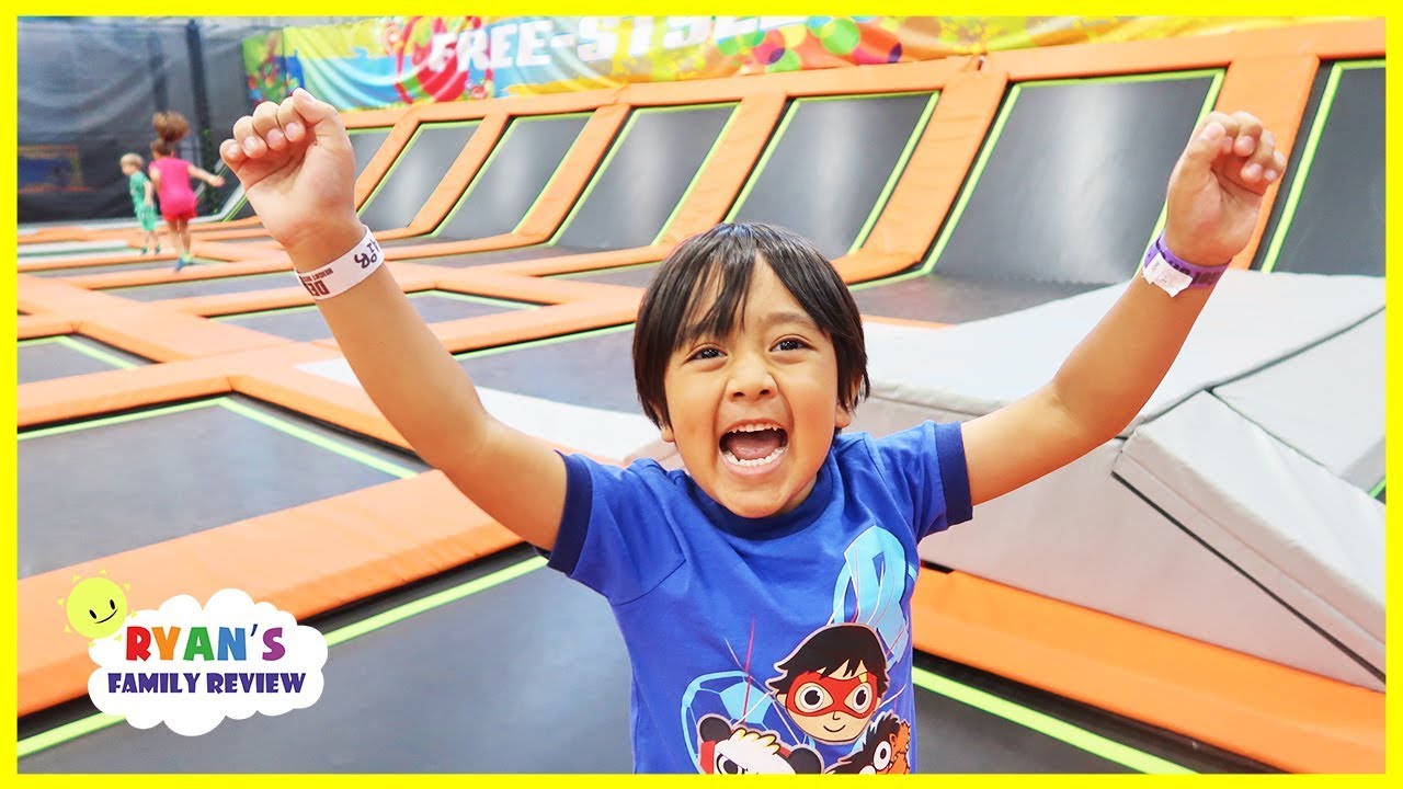 Trampoline Park Challenge Family Fun Playtime with Ryan!!!