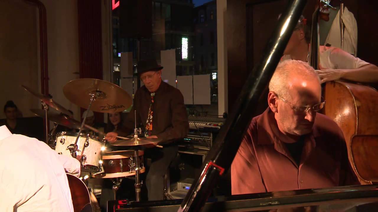 b-flat, Berlin - jam session - Michael Clifton