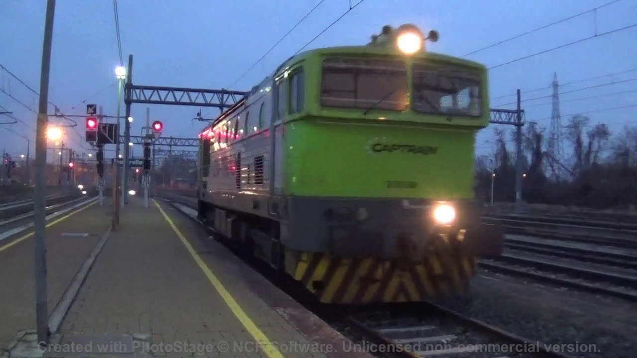 Treni merci, arrivi, gara su rotaia e colpi in notturna alla stazione di Trofarello